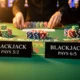 6:5 vs 3:2 blackjack payout comparison on casino tables